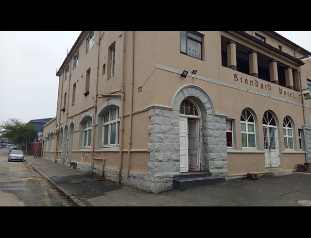 400M² BUSINESS TO LET IN MAITLAND